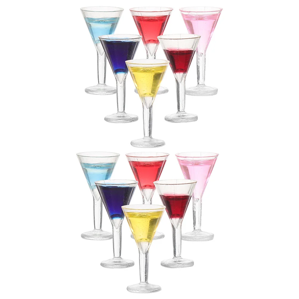 12 Pcs Decor Cocktail Glass Cup Mini House Goblet Resin Decoration
12 Pcs Decor Cocktail Glass Cup Mini House Goblet Resin Decoration