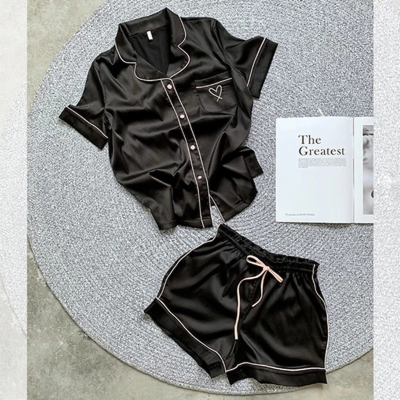 Silk Pajamas for Women Home Suit Heart Embroidered Pyjamas Pj Set Satin Nightwear Sleepwear 2020 Pijama
Silk Pajamas for Women Home Suit Heart Embroidered Pyjamas Pj Set Satin Nightwear Sleepwear 2020 Pijama