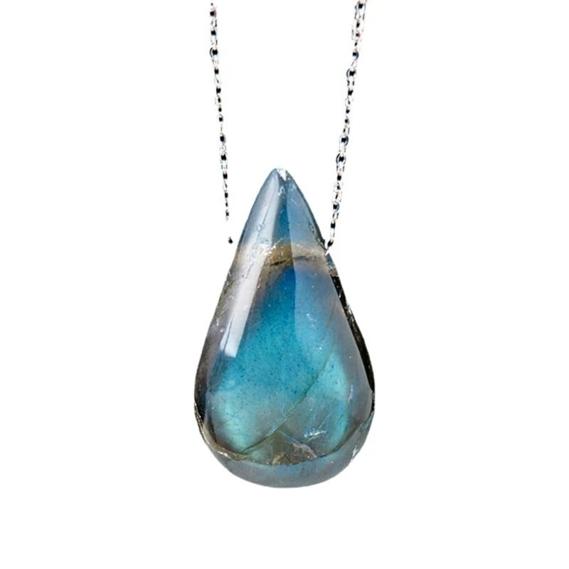 Женское ожерелье с подвеской в виде капли воды
Женское ожерелье с подвеской в виде капли воды