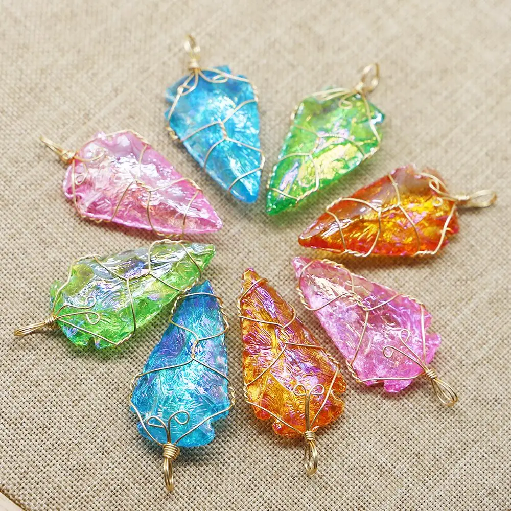 Selling Precious Stone Pendant Gem Grass Quartz Crystal Arrow Shape Gold Edge Wire Winding Jewelry Making Necklace Wholesale 5pc
Selling Precious Stone Pendant Gem Grass Quartz Crystal Arrow Shape Gold Edge Wire Winding Jewelry Making Necklace Wholesale 5pc