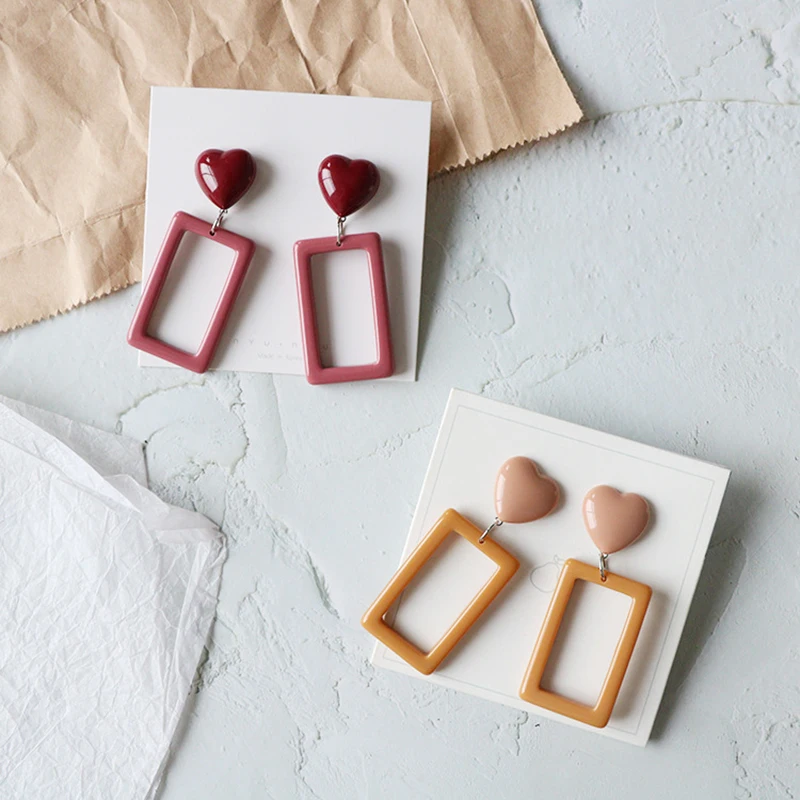 Simple Square Heart Stud Clip Earring for Women Winter Handmade Resin Colorful Dating Jewelry 2022 Trend Friend Korean Earrings
Simple Square Heart Stud Clip Earring for Women Winter Handmade Resin Colorful Dating Jewelry 2022 Trend Friend Korean Earrings