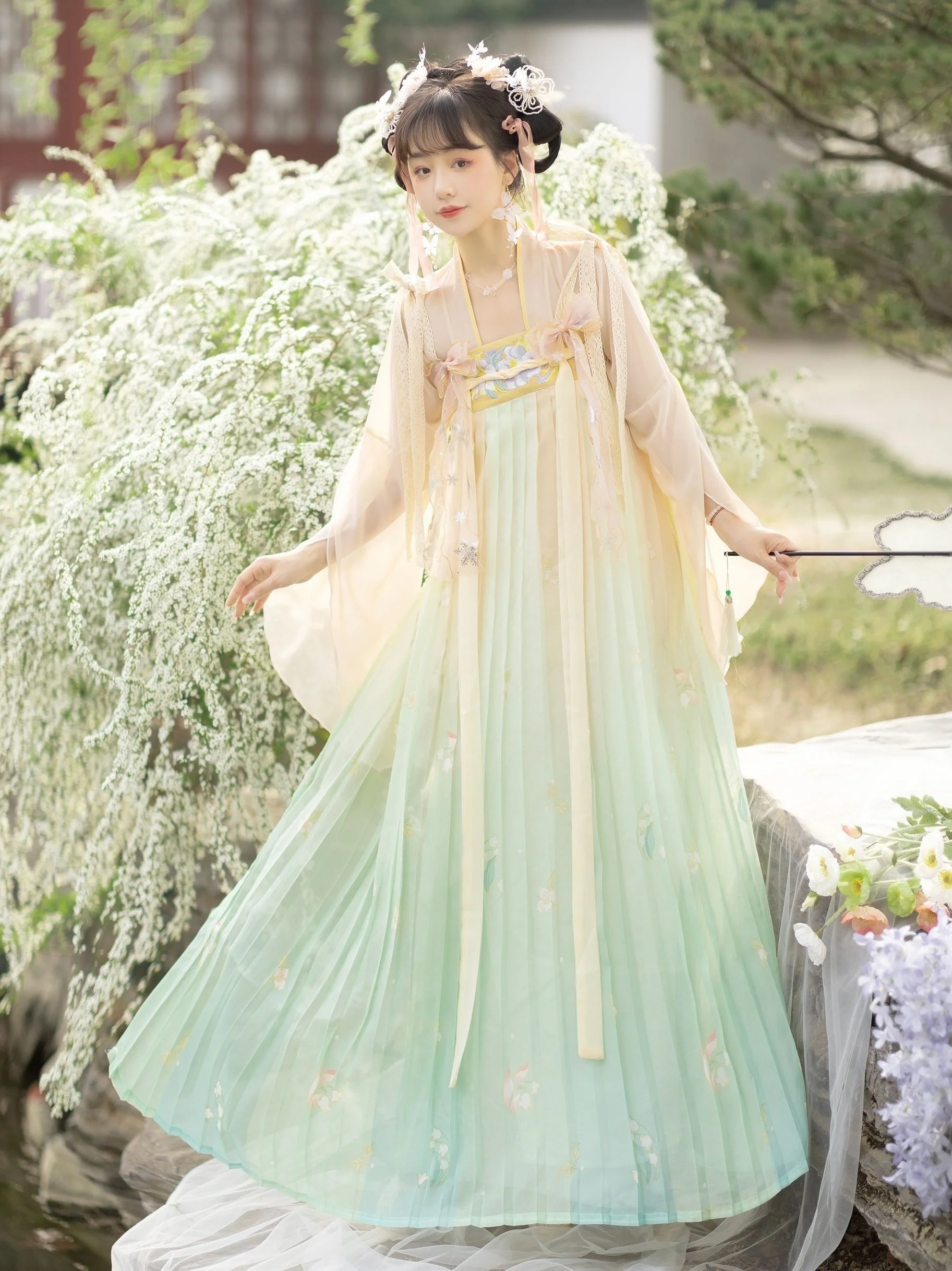 Ancient Chinese Costume Fairy Hanfu Dress Women Elegant Embroidery Traditional Chinese Tang Suit Girl Princess Costume Spring
Ancient Chinese Costume Fairy Hanfu Dress Women Elegant Embroidery Traditional Chinese Tang Suit Girl Princess Costume Spring