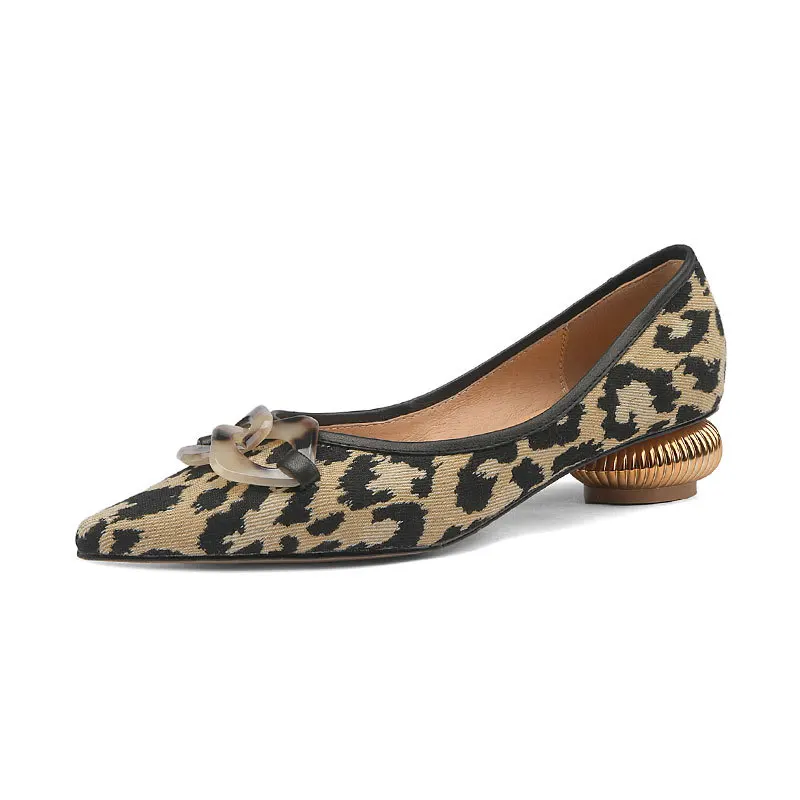 Vintage Metal Clasp Pointed Flat Fashion 2022 Spring Autumn New Shoes for Women Leopard Print Woman Flats Shoes
Vintage Metal Clasp Pointed Flat Fashion 2022 Spring Autumn New Shoes for Women Leopard Print Woman Flats Shoes