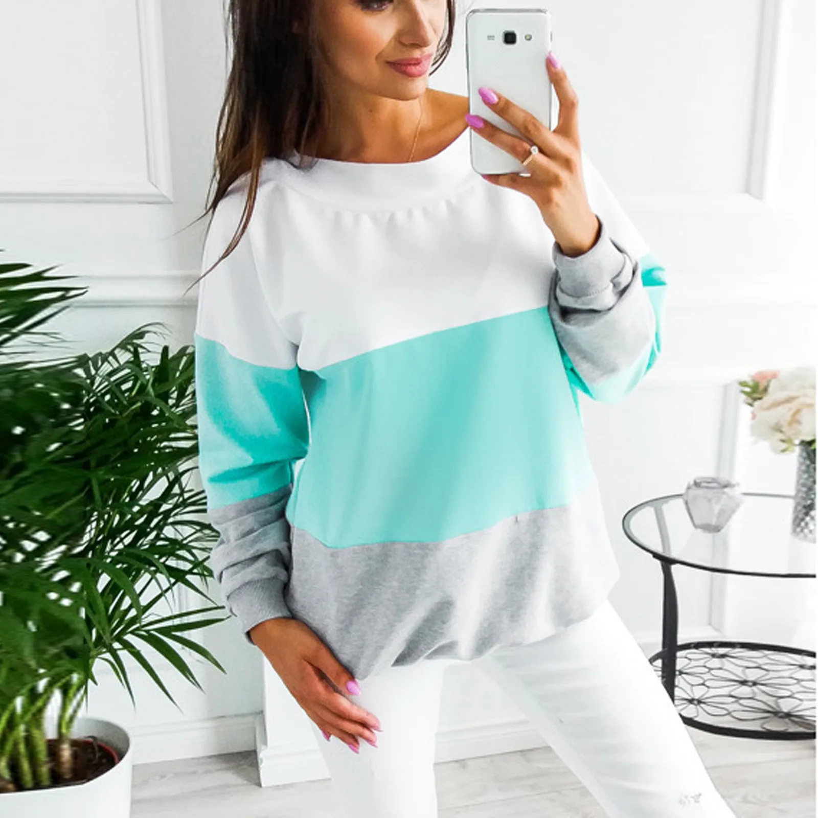Early Spring Casual Color Patchwork Hoodie Round Collar Long Sleeve Loose Top Women's Clothes
Early Spring Casual Color Patchwork Hoodie Round Collar Long Sleeve Loose Top Women's Clothes
