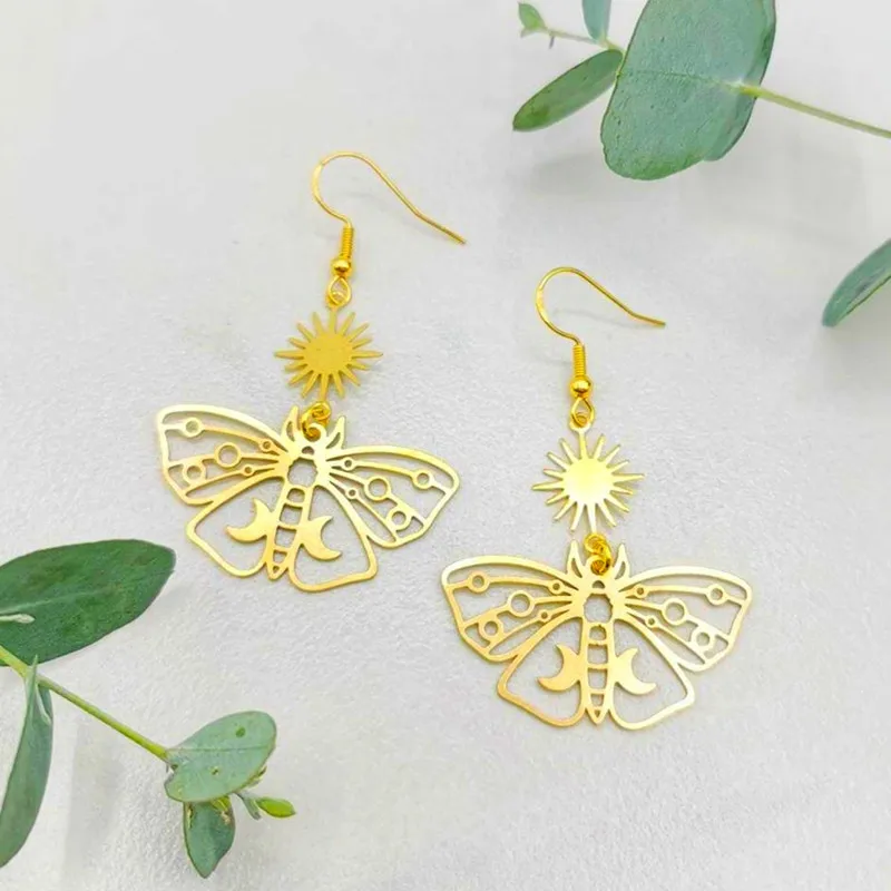 Fashion Golden Sun and Moon, Moth Butterfly Earrings, Witch Witchcraft Wandering Jewelry, Boho Style, Gifts for Women
Fashion Golden Sun and Moon, Moth Butterfly Earrings, Witch Witchcraft Wandering Jewelry, Boho Style, Gifts for Women