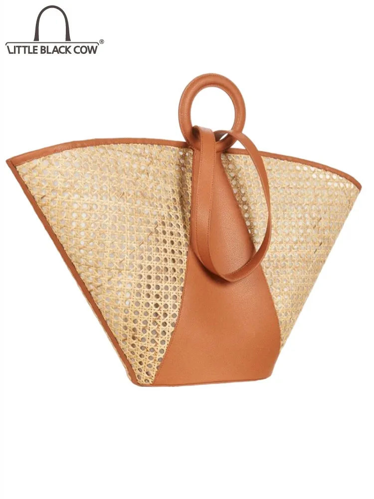 Summer Women Beach Straw Bag Hollow Out Casual Totes Vintage Travel Handbag Classic Weave Bucket Bag Ladies Big Shopping Bags
Summer Women Beach Straw Bag Hollow Out Casual Totes Vintage Travel Handbag Classic Weave Bucket Bag Ladies Big Shopping Bags