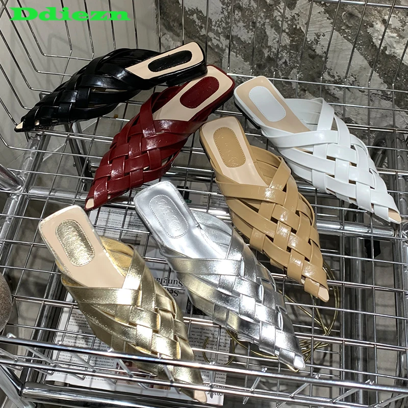 Мюли женские с острым носком, шлепанцы на плоской подошве, сланцы, летняя обувь, роскошные модные тапочки, 2023