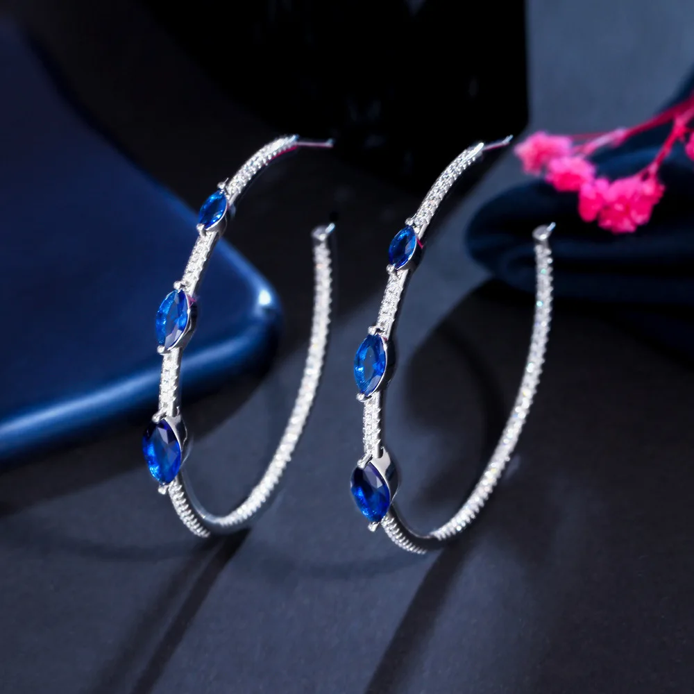 Round Rainbow Baguette Cubic Zirconia Hoop Earrings Gold Color Filled Gorgeous European Women Fashion Jewelry
Round Rainbow Baguette Cubic Zirconia Hoop Earrings Gold Color Filled Gorgeous European Women Fashion Jewelry
