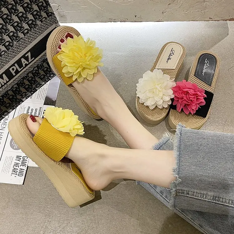 Shoes Woman 2022 Low House Slippers Platform Heeled Mules Luxury Slides Flower High Designer Summer Massage Rome Fabric Basic Ru
Shoes Woman 2022 Low House Slippers Platform Heeled Mules Luxury Slides Flower High Designer Summer Massage Rome Fabric Basic Ru