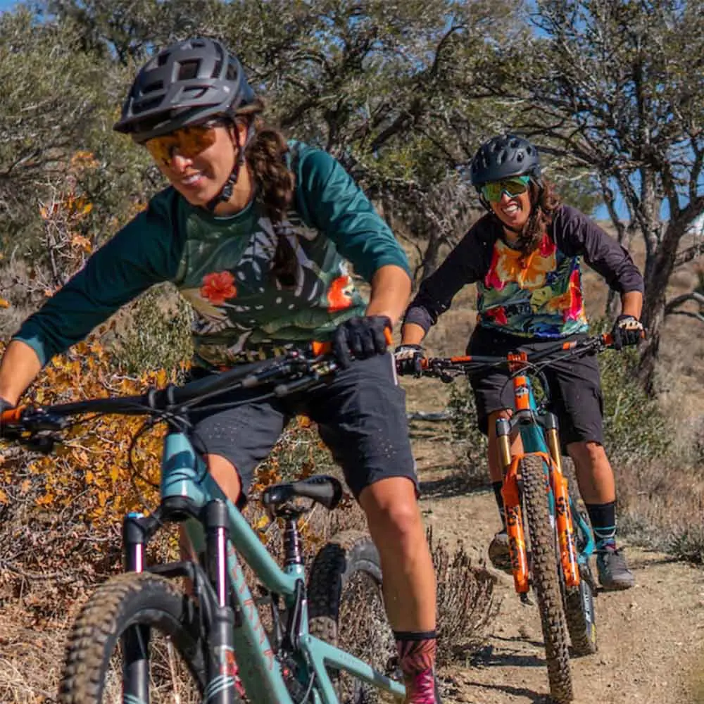 Women's cycling jersey enduro motocross t-shirt downhill MX MTB DH mountain bike Jersey off road motorcycle t-shirt 
Women's cycling jersey enduro motocross t-shirt downhill MX MTB DH mountain bike Jersey off road motorcycle t-shirt
