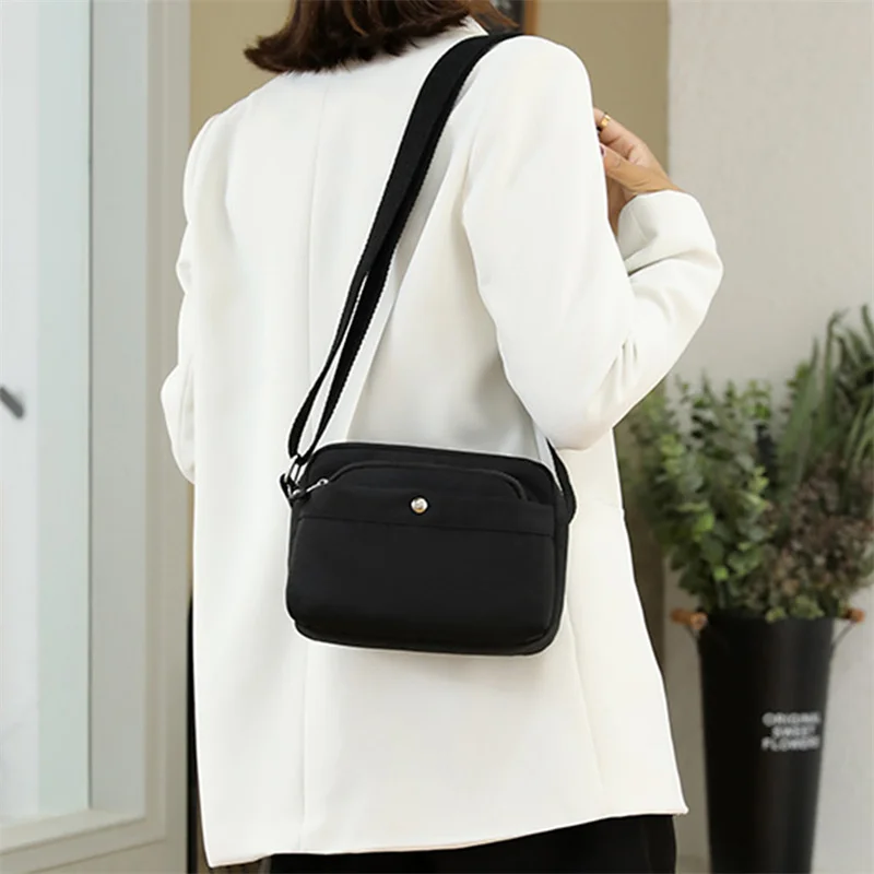 Solid Bags For Girls Cross Bag Women Messenger Bag Party Ladies Small Handbags Shoulder Bag Casual Female Satchels
Solid Bags For Girls Cross Bag Women Messenger Bag Party Ladies Small Handbags Shoulder Bag Casual Female Satchels