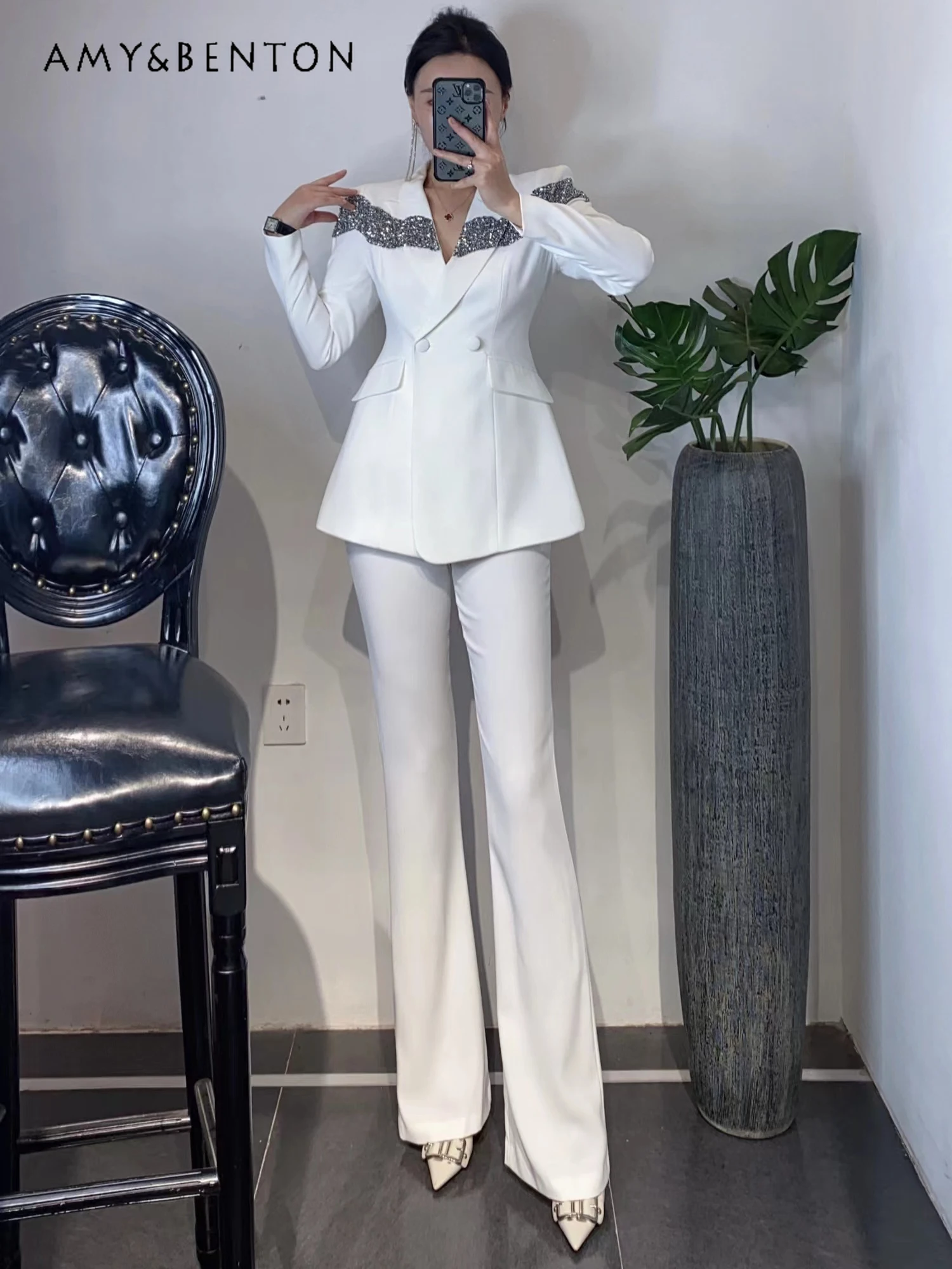 High-end Business Suit Women's Fashion Handmade Rhinestone Stitching Suit Flared Pants Outfits Socialite Elegant Two-Piece Sets
High-end Business Suit Women's Fashion Handmade Rhinestone Stitching Suit Flared Pants Outfits Socialite Elegant Two-Piece Sets