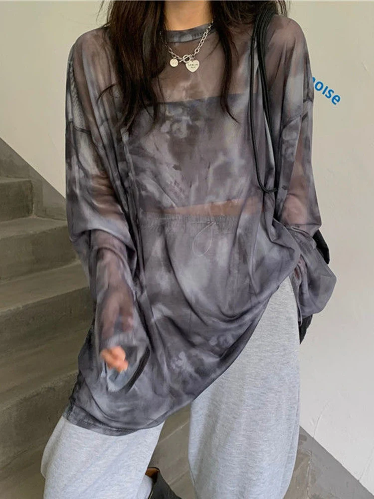 See Through T Shirt Women Harajuku Oversized Tee Tie Dye Long Sleeve Tops Ladies Loose Streetwear Mesh Tshirts Thin Outwear
See Through T Shirt Women Harajuku Oversized Tee Tie Dye Long Sleeve Tops Ladies Loose Streetwear Mesh Tshirts Thin Outwear