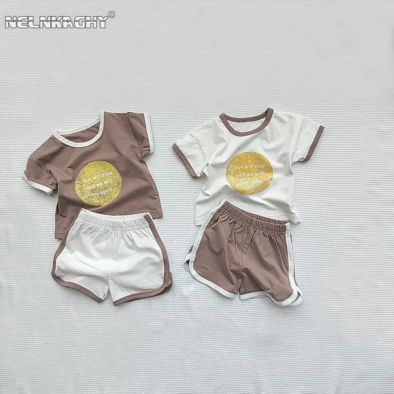 New In Summer Kids Baby Girls Boys Short Sleeve Letter Print Top T-shirts + Shorts Children Infant Cotton Thin Cool Clothing Set 
New In Summer Kids Baby Girls Boys Short Sleeve Letter Print Top T-shirts + Shorts Children Infant Cotton Thin Cool Clothing Set