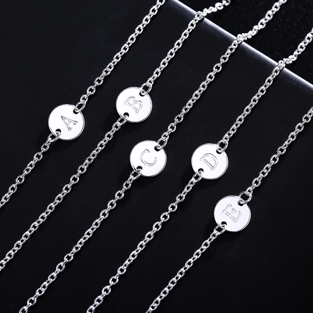 Hot 925 Stamp Silver 26 letter cards Chain Bracelets for Women Fashion classic Wedding Party Christmas Gifts fine Jewelry
Hot 925 Stamp Silver 26 letter cards Chain Bracelets for Women Fashion classic Wedding Party Christmas Gifts fine Jewelry