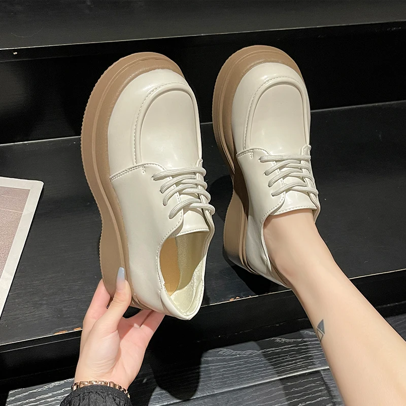 British Style Shoes Woman 2022 Female Footwear Modis Clogs Platform White Sneakers Oxfords Preppy New Retro Cross Dress Cute Cre
British Style Shoes Woman 2022 Female Footwear Modis Clogs Platform White Sneakers Oxfords Preppy New Retro Cross Dress Cute Cre