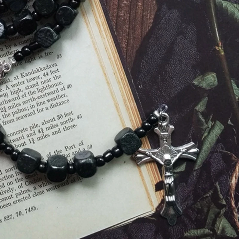 F2TE Vintage Wooden Acrylic Beads Rosary Necklace with Jesus Crucifix Cross Pendant Religious Catholic Prayer Gifts for Men
F2TE Vintage Wooden Acrylic Beads Rosary Necklace with Jesus Crucifix Cross Pendant Religious Catholic Prayer Gifts for Men