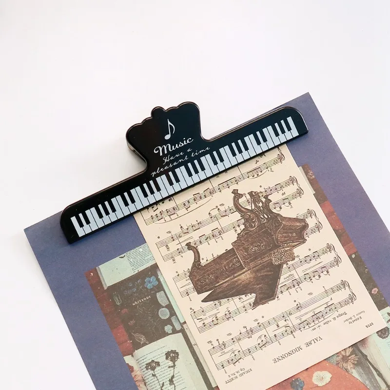 1pcs Music Book Page Holder Bookmark Sheet Music Clip Music Sheet Holder Clip for Piano Keyboard Stands and Books Adorable Page
1pcs Music Book Page Holder Bookmark Sheet Music Clip Music Sheet Holder Clip for Piano Keyboard Stands and Books Adorable Page