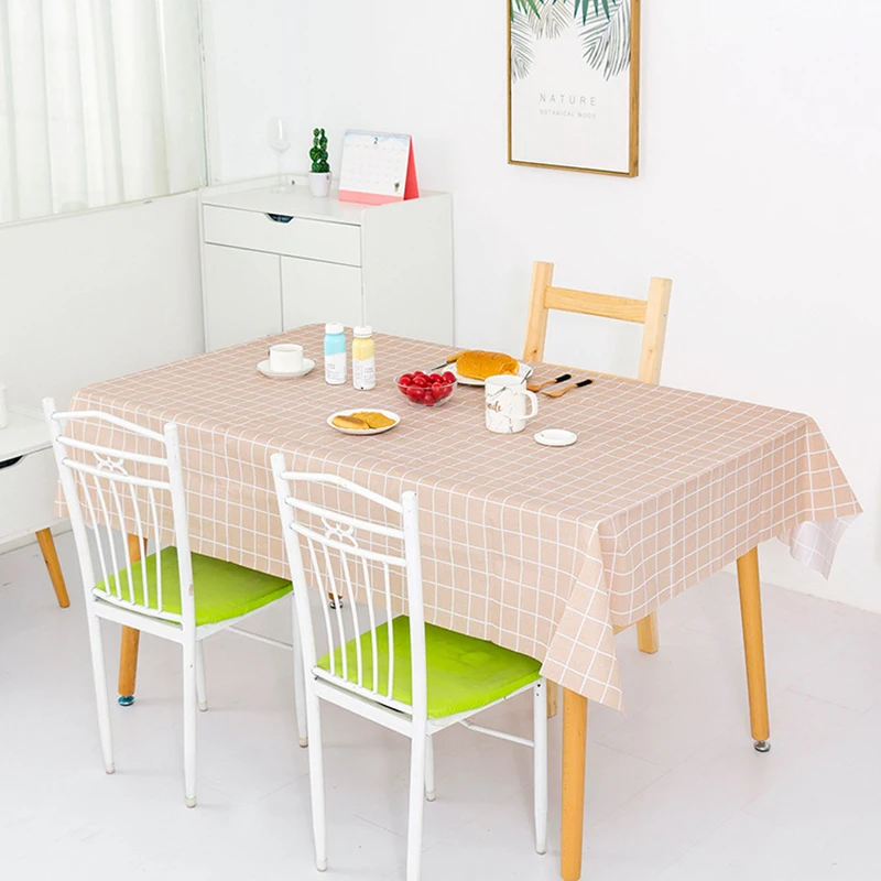 Rectangular Lattice Pattern European-Style Home Tablecloth PVC Material Waterproof And Oil-Proof Easy To Clean Tablecloth
Rectangular Lattice Pattern European-Style Home Tablecloth PVC Material Waterproof And Oil-Proof Easy To Clean Tablecloth