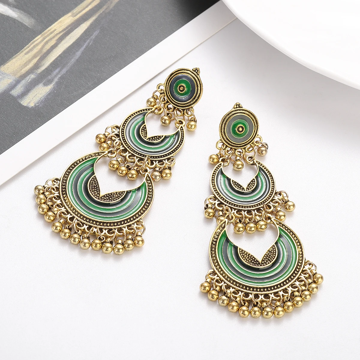 Ethnic Green Long Drop Dangle Earrings Turkish Indian Jewelry Dripping Oil Eye Gold Color Piercing Earrings 2022 New
Ethnic Green Long Drop Dangle Earrings Turkish Indian Jewelry Dripping Oil Eye Gold Color Piercing Earrings 2022 New