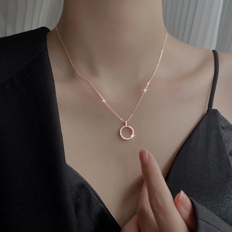New 925 Sterling Silver Round Necklace Zircon Geometric Pendant Chanis Sparkling Choker Party Favor Women Fashion Jewelry
New 925 Sterling Silver Round Necklace Zircon Geometric Pendant Chanis Sparkling Choker Party Favor Women Fashion Jewelry