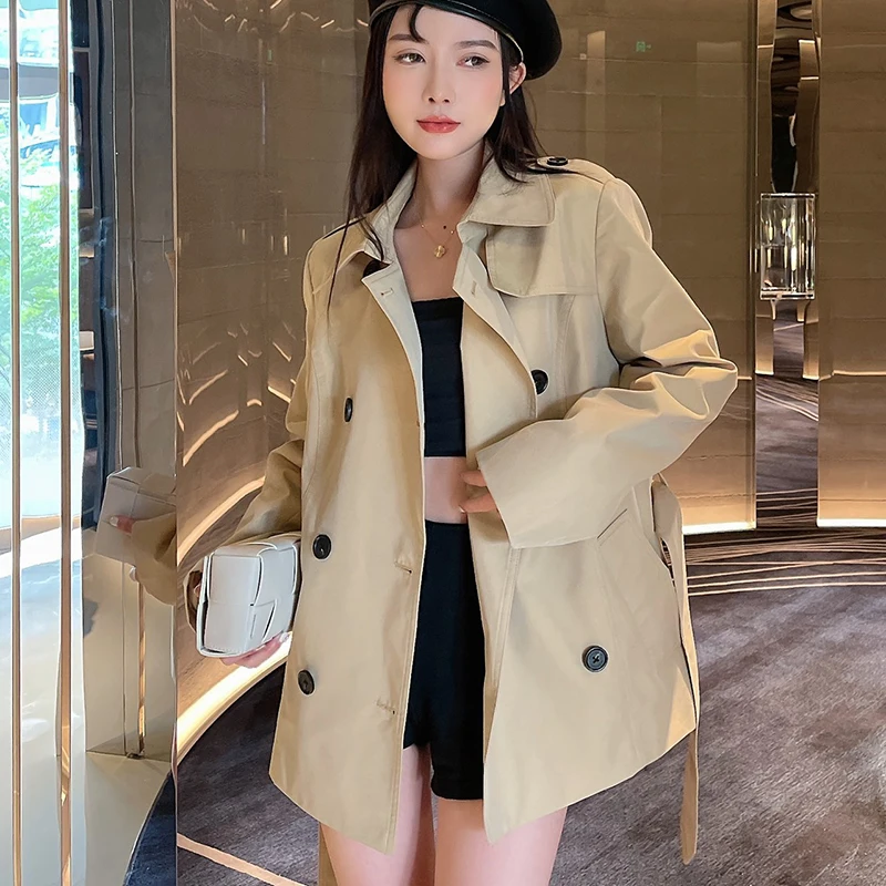 High-quality Women Thin Coat 2023 New Casual Loose All-match Solid Color Short Lapel Windbreaker Designer Brand Female Clothing
High-quality Women Thin Coat 2023 New Casual Loose All-match Solid Color Short Lapel Windbreaker Designer Brand Female Clothing