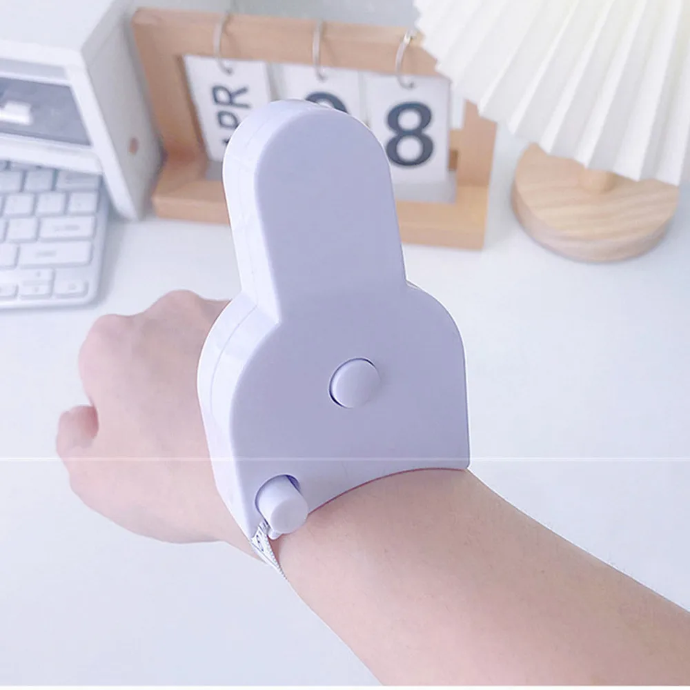 Auto Telescopic Tape Self-tightening Body Measuring Tape Ruler 150cm/60 Inch Sewing Tailor Measure Ruler for Waist Chest Legs
Auto Telescopic Tape Self-tightening Body Measuring Tape Ruler 150cm/60 Inch Sewing Tailor Measure Ruler for Waist Chest Legs