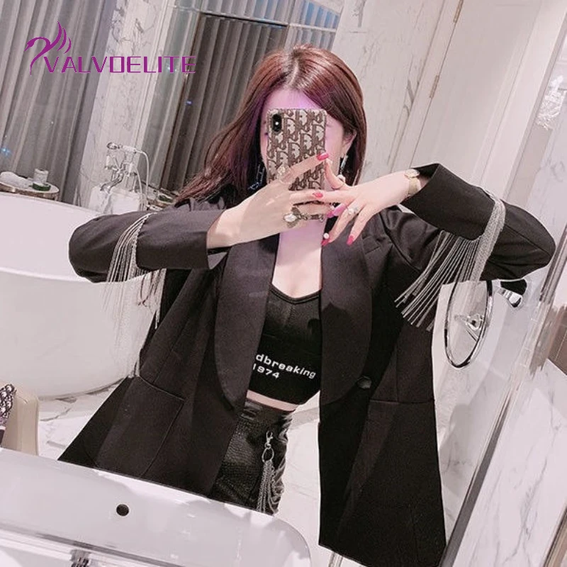 2022 Spring Autumn New Woman Suit Jacket Niche Design Tassel Chain Back Split Single-breasted Black Small Suit Solid Color Top
2022 Spring Autumn New Woman Suit Jacket Niche Design Tassel Chain Back Split Single-breasted Black Small Suit Solid Color Top