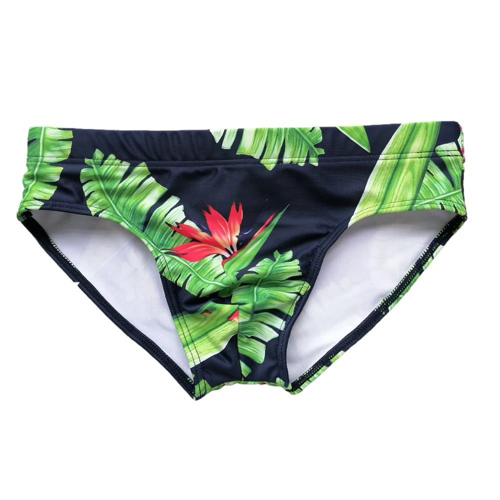 Swimming Trunks Men Briefs Low-Waist Shorts Cups Anti-Embarrassing Beach Shorts
Swimming Trunks Men Briefs Low-Waist Shorts Cups Anti-Embarrassing Beach Shorts