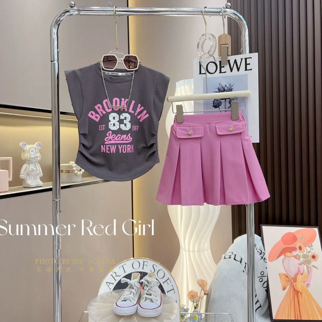 Retail 2023 New Baby Girls Summer Teenage Fashion Casual Sets Letter Top + Skirts Princess Elegant Suits 3-9T
Retail 2023 New Baby Girls Summer Teenage Fashion Casual Sets Letter Top + Skirts Princess Elegant Suits 3-9T