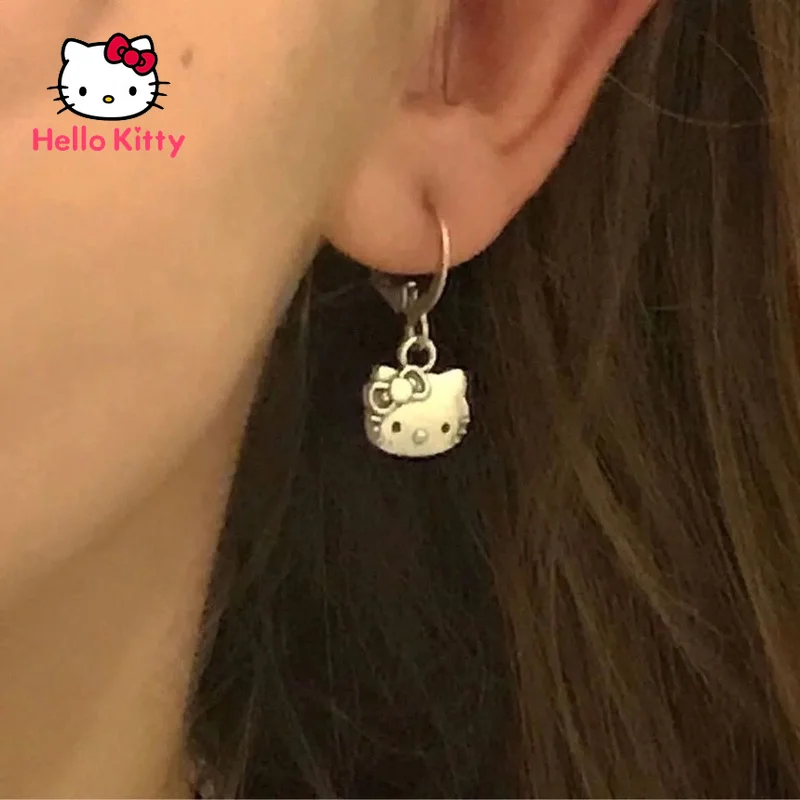 Hello Kitty Stud Earrings KT Kitten Bear Earring Small YK2 Earbob Girly Girl Earrings Accessories Metallic Color All-match Items
Hello Kitty Stud Earrings KT Kitten Bear Earring Small YK2 Earbob Girly Girl Earrings Accessories Metallic Color All-match Items