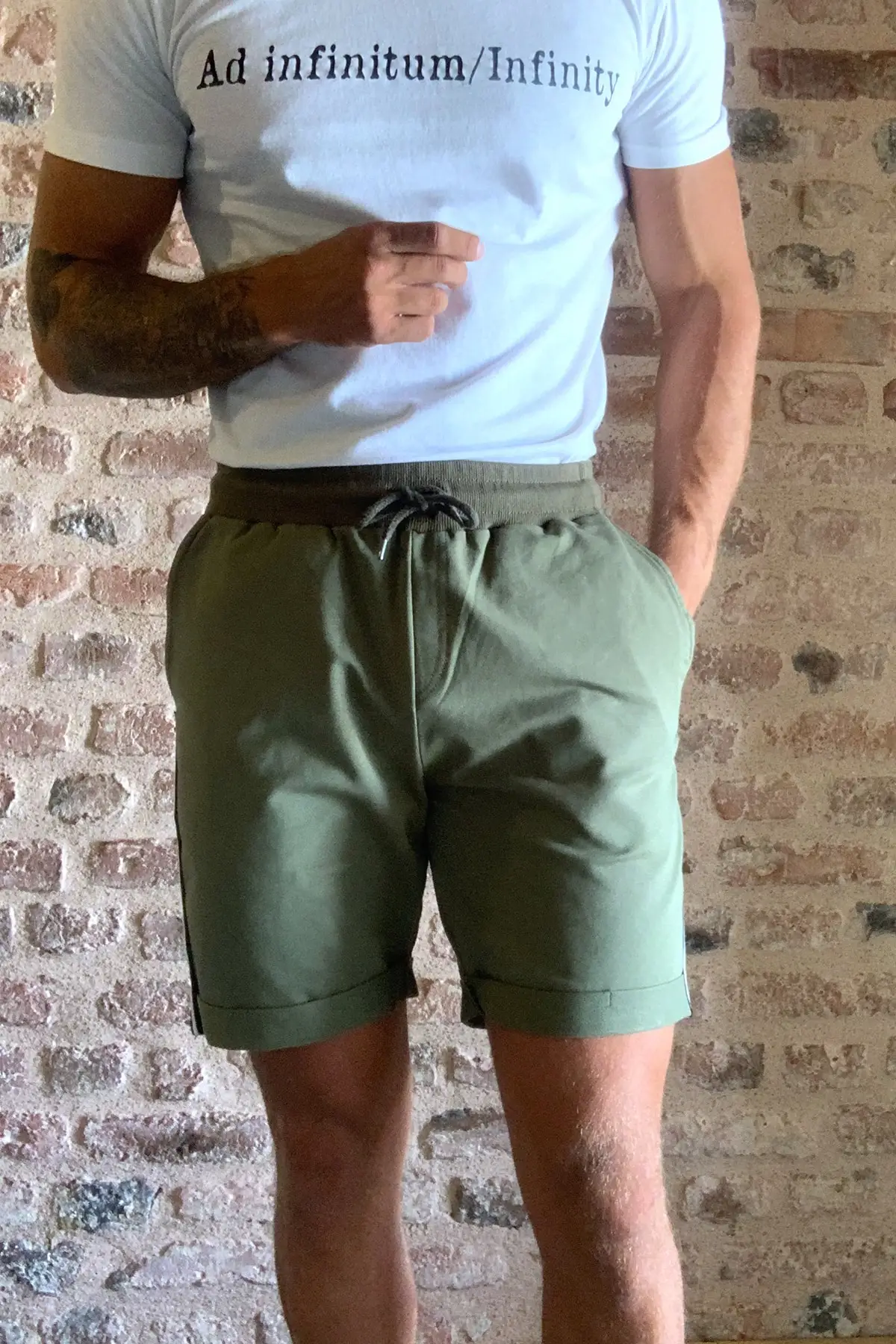 Trendyol Male Shorts & Bermuda TMNSS20SR0170
Trendyol Male Shorts & Bermuda TMNSS20SR0170