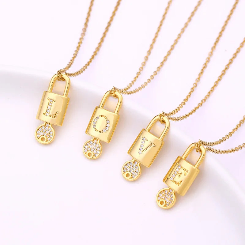 

New Luxury Copper Zircon A-Z Crown Alphabet Pendant Chain Necklace Punk Hip-Hop Style Fashion Woman Man Initial Name Jewelry