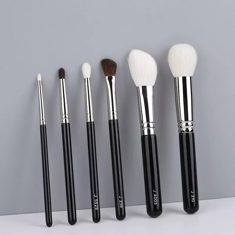 

NEW2022 Face Blending Eye Makeup Brush Set Contouring Eye Shadow Concealer Brush Professional Blush