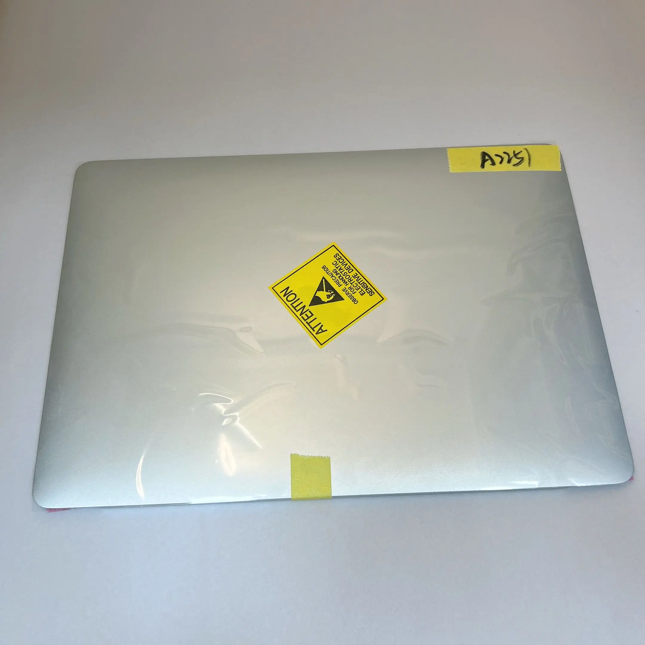Новый ЖК-экран 13,3 дюйма A2251, Замена ЖК-экрана для Macbook Pro 2020 A2251, сборка ЖК-дисплея Truetone EMC 3348
Новый ЖК-экран 13,3 дюйма A2251, Замена ЖК-экрана для Macbook Pro 2020 A2251, сборка ЖК-дисплея Truetone EMC 3348