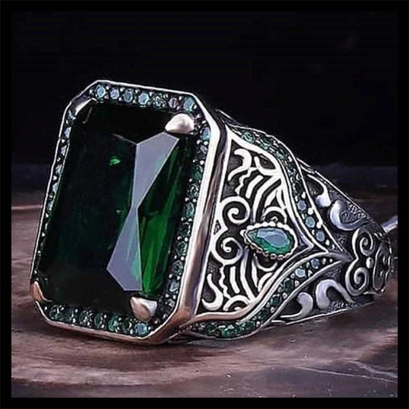 Green Red Gemstone Men's Ring Personality Vintage Engraving Pattern Punk Ring Turkish Diamond Fashion High Quality Jewelry
Green Red Gemstone Men's Ring Personality Vintage Engraving Pattern Punk Ring Turkish Diamond Fashion High Quality Jewelry