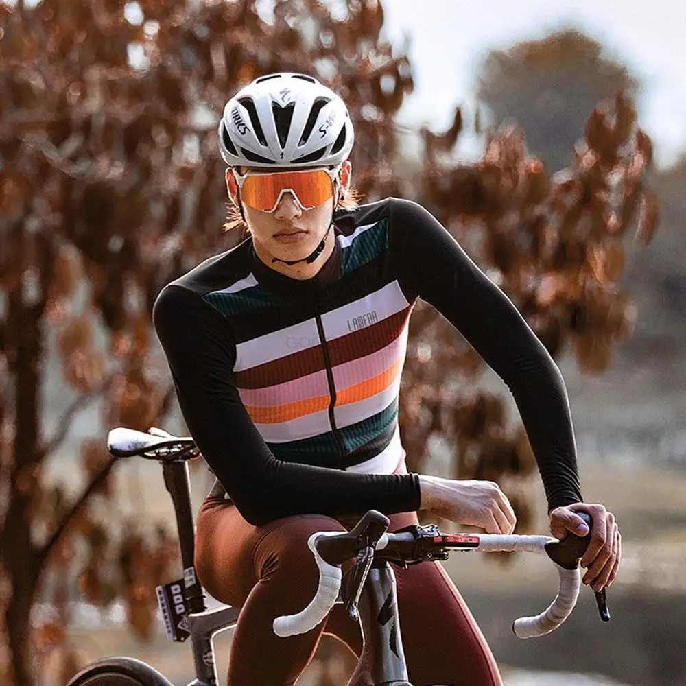 LAMEDA 2022 New Man's Keep Warm Riding Tops Jersey Outdoor Cycling Jerseys Spring Autumn Woman Breathable MTB Road Bike Jersey
LAMEDA 2022 New Man's Keep Warm Riding Tops Jersey Outdoor Cycling Jerseys Spring Autumn Woman Breathable MTB Road Bike Jersey