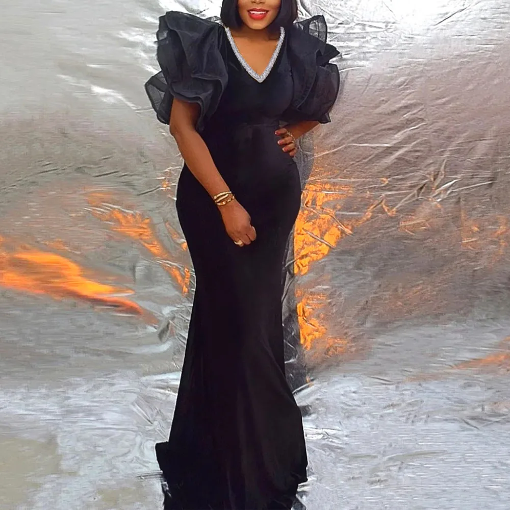 Classic Black Velvet Dress Autumn Winter 2023 New Year Event Party Club Outfits Robes Femme Women Elegant Maxi Long Dresses 2022
Classic Black Velvet Dress Autumn Winter 2023 New Year Event Party Club Outfits Robes Femme Women Elegant Maxi Long Dresses 2022