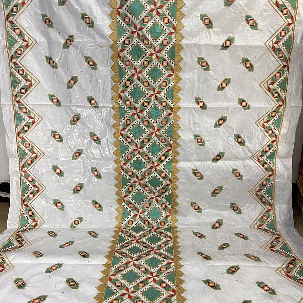 Bazin Riche Brocade Tissu Cotton Fabric For African Garment Premium Quality 5Yards White Color 99236I4
Bazin Riche Brocade Tissu Cotton Fabric For African Garment Premium Quality 5Yards White Color 99236I4