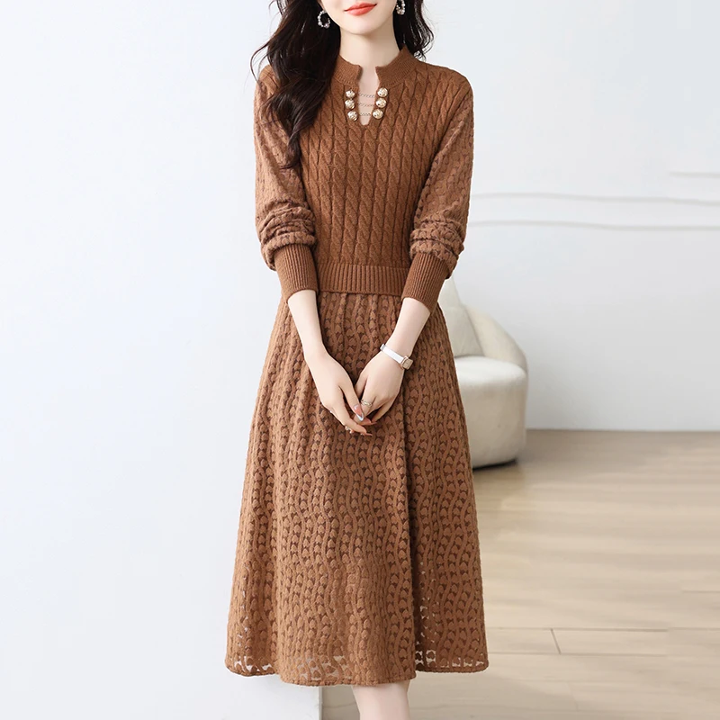 2023 Autumn/Winter Knitted Sweater Jacquard Long Sleeve Warm Dress Fake Two Pieces Loose Large Underlay Slim Knitted Long Dress
2023 Autumn/Winter Knitted Sweater Jacquard Long Sleeve Warm Dress Fake Two Pieces Loose Large Underlay Slim Knitted Long Dress