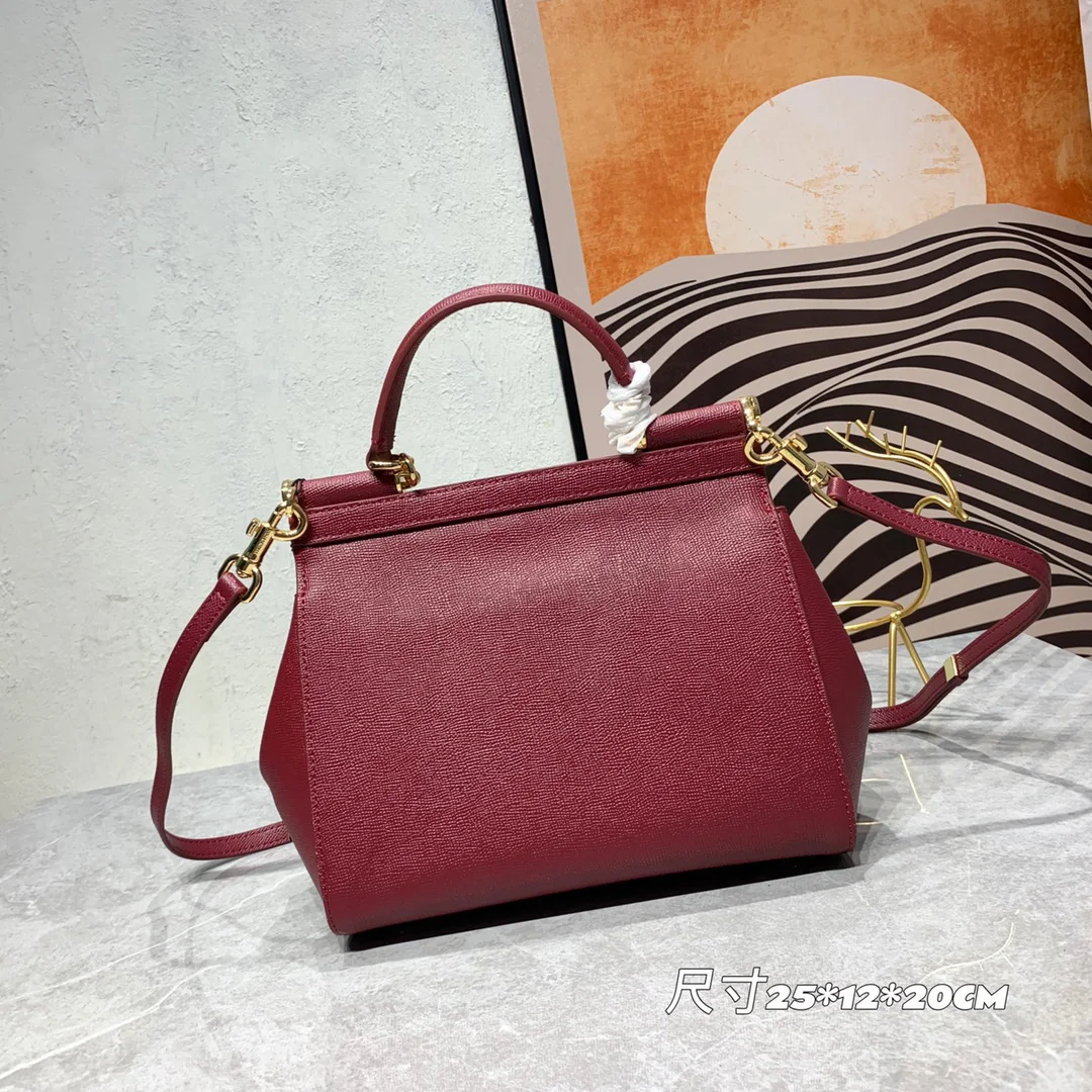 Ladies Handbags Luxury Designer One Shoulder Messenger Bags Fashion Leather Shopping Bags Large Capacity Wallets 2022 New
Ladies Handbags Luxury Designer One Shoulder Messenger Bags Fashion Leather Shopping Bags Large Capacity Wallets 2022 New