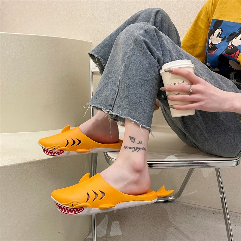 Тапки мужские/женские с мягкой подошвой, забавные шлепанцы с акулой, пляжные сандалии, для дома, 2023
Тапки мужские/женские с мягкой подошвой, забавные шлепанцы с акулой, пляжные сандалии, для дома, 2023