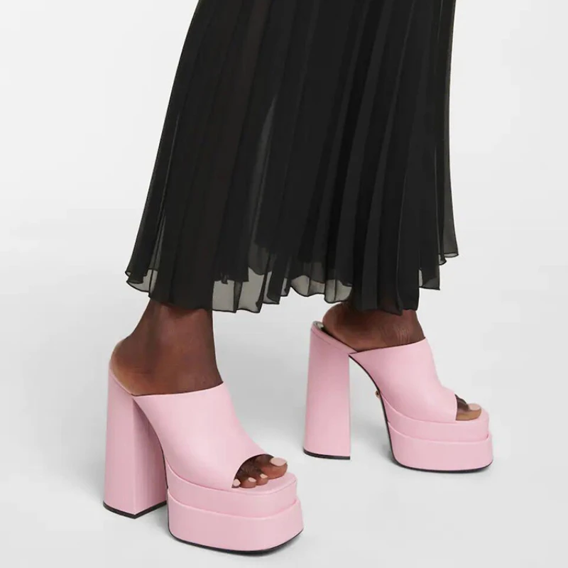 Женские босоножки на очень высоком каблуке, повседневные туфли с открытым носком, большие размеры 35-42, лето 2023
Женские босоножки на очень высоком каблуке, повседневные туфли с открытым носком, большие размеры 35-42, лето 2023