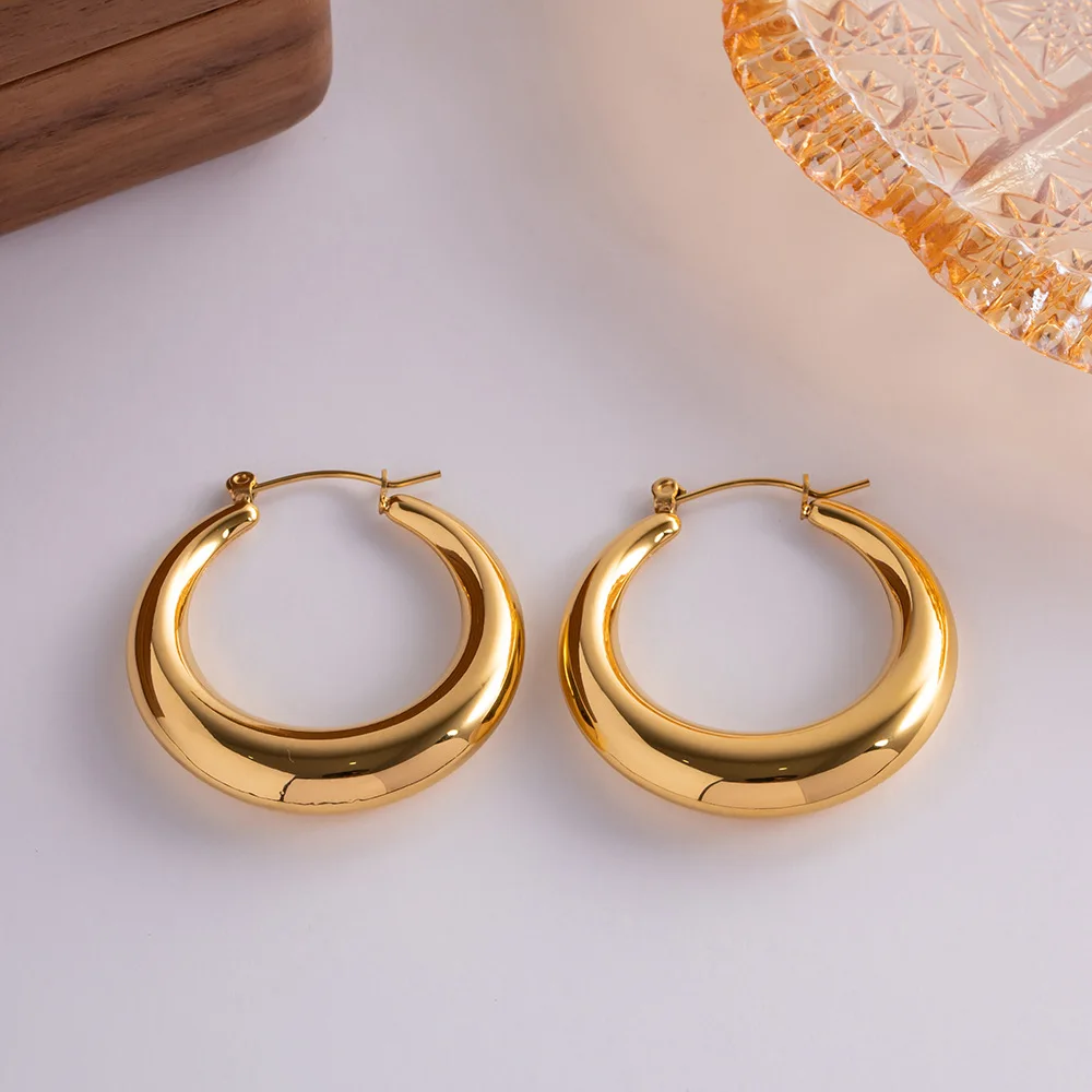 CARLIDANA Luxury Trendy Stainless Steel 18K Gold Color Plated Hollow Round Earrings for Woman Jewelry Party Gift Non-fadding
CARLIDANA Luxury Trendy Stainless Steel 18K Gold Color Plated Hollow Round Earrings for Woman Jewelry Party Gift Non-fadding