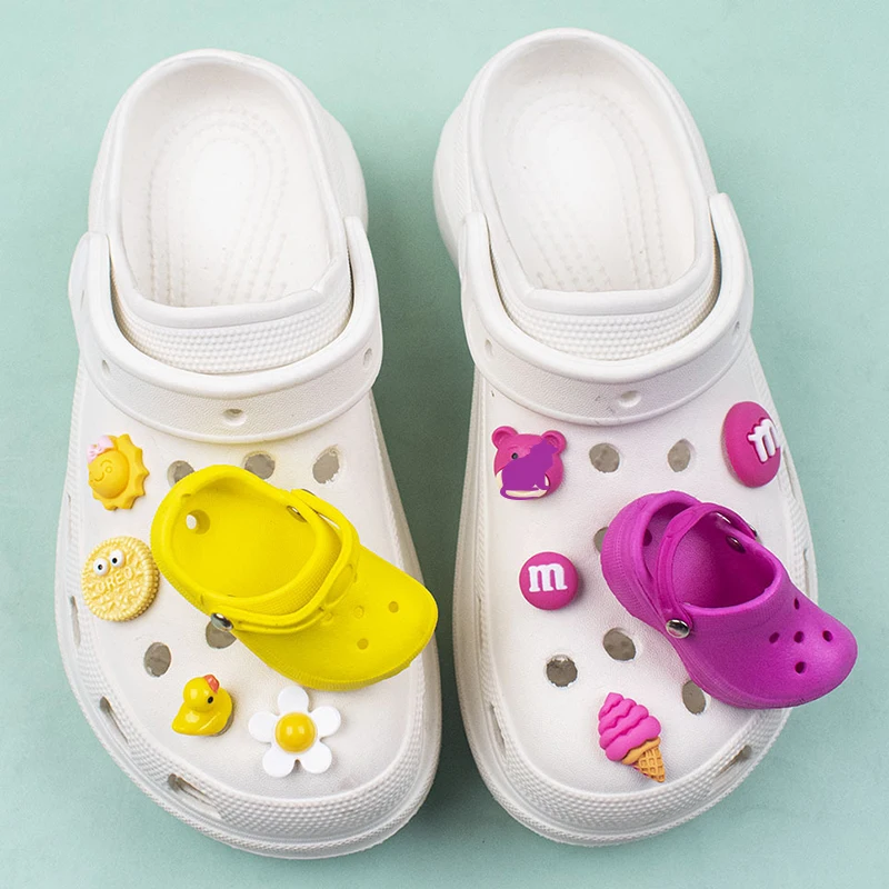 10PCS/Set Designer Croc Shoe Charms Cute Simulation Shoes Decorations Cartoon Bear Shoe Cookies Accessories For JIBZ Girl Gift
10PCS/Set Designer Croc Shoe Charms Cute Simulation Shoes Decorations Cartoon Bear Shoe Cookies Accessories For JIBZ Girl Gift