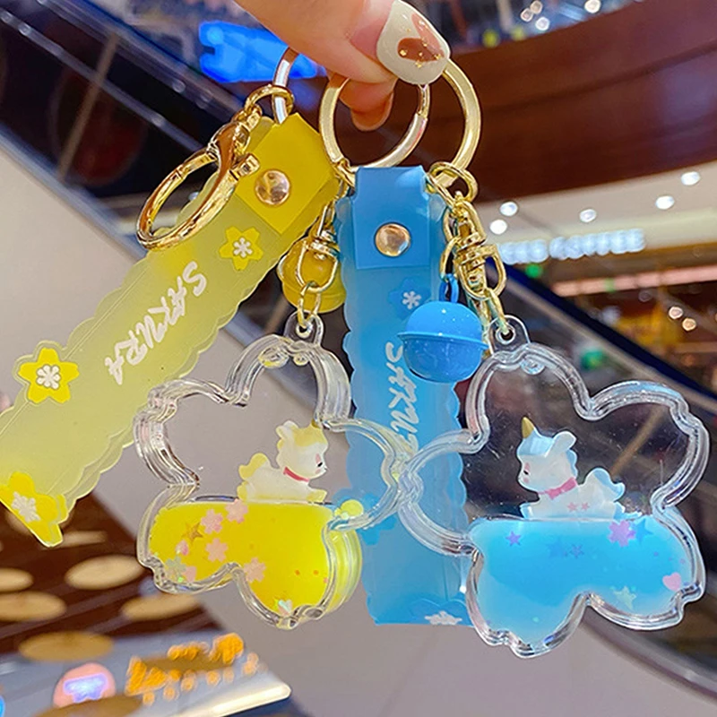 Брелок с блестками и жидким песком в виде мультяшных персонажей 
Брелок с блестками и жидким песком в виде мультяшных персонажей