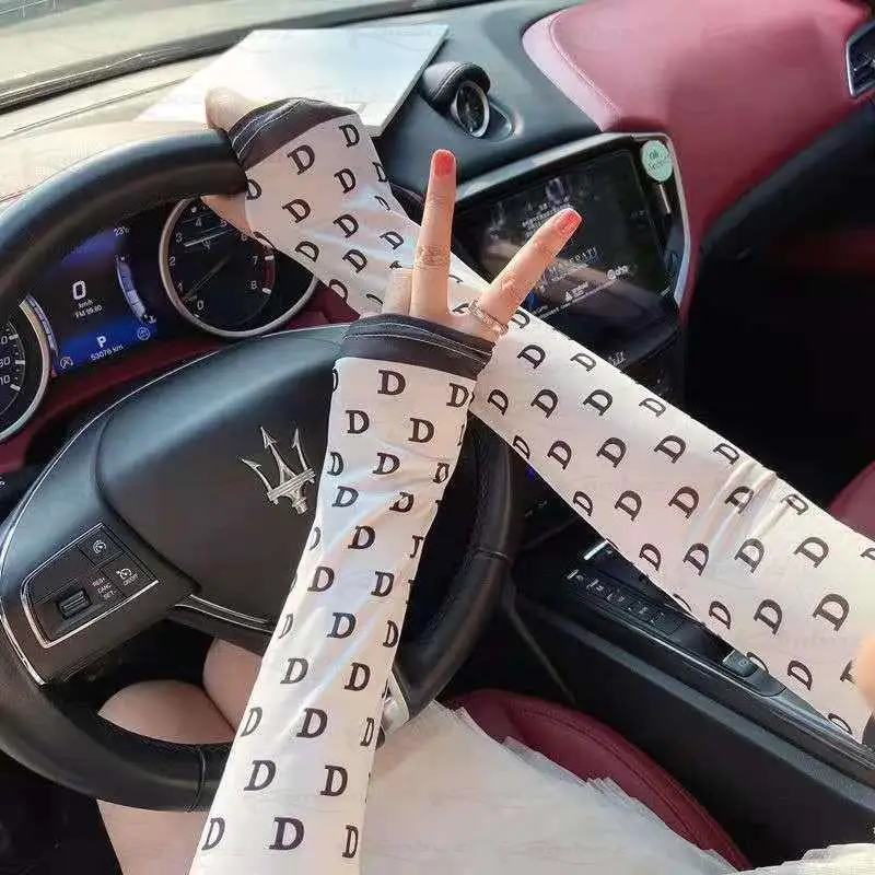 Best Sell Sport Arm Sleeves Ice Silk Sunscreen Summer Uv Sun Protect Anti-Slip Sleeve 1Pcs Loose Women Gloves Outdoor Driving Cy
Best Sell Sport Arm Sleeves Ice Silk Sunscreen Summer Uv Sun Protect Anti-Slip Sleeve 1Pcs Loose Women Gloves Outdoor Driving Cy