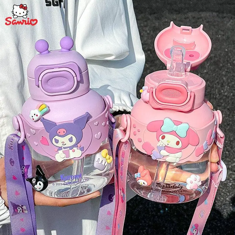 

Новинка 600 мл Sanrio Kuromi Mymelody Cinnamoroll чашка для воды Kawaii аниме мультфильм большая емкость соломенная чашка Студенческая кружка подарок для девочек