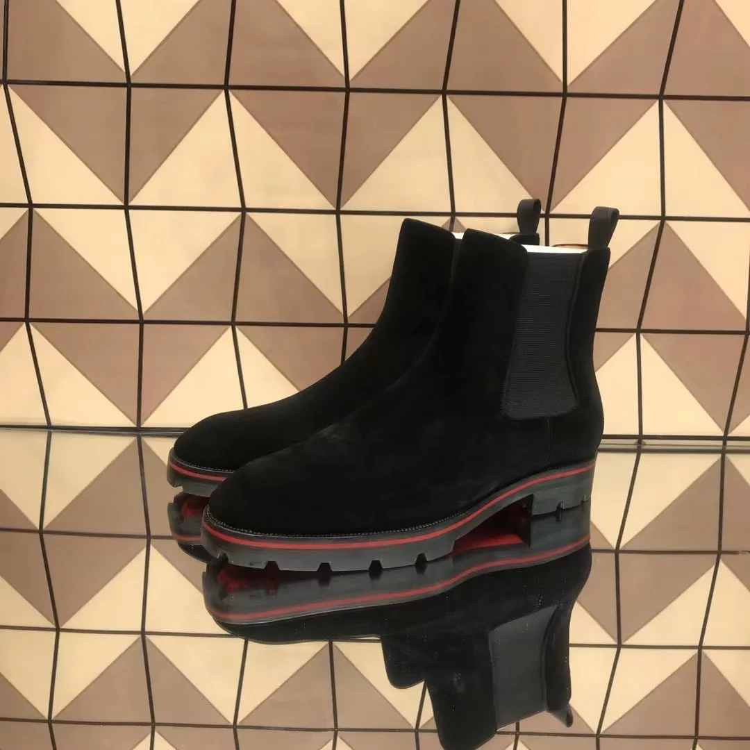 Fashion Luxury Martin Boots Men Trainers Driving Spiked Black Suede Genuine Leather Wedding No Rivets Dress Flats Sneakers Shoes
Fashion Luxury Martin Boots Men Trainers Driving Spiked Black Suede Genuine Leather Wedding No Rivets Dress Flats Sneakers Shoes