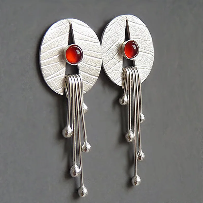 Ethnic Round Red Stone Earrings for Women Jewelry 2022 Lotus Leaf Silver Color Statement Vintage Earrings
Ethnic Round Red Stone Earrings for Women Jewelry 2022 Lotus Leaf Silver Color Statement Vintage Earrings